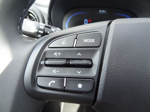 Hyundai i10 Hyundai 1.0 Comfort Smart | NAVIGATIE | ACHTERUITRIJCAMERA | AIRCO ActivLease financial lease