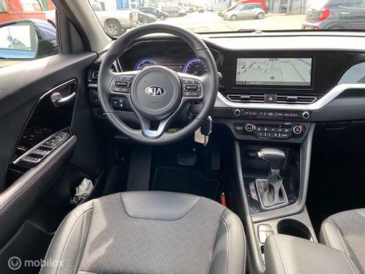 Kia Niro 1.6 GDi Hybrid DynamicLine Trekhaak / Modeljaar 2020 Nieuwe type / 10 inch Navi , Camera , Cruise... ActivLease financial lease