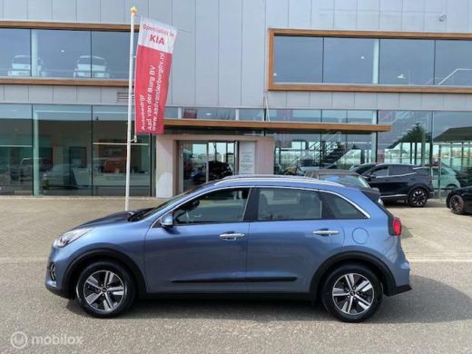 Kia Niro 1.6 GDi Hybrid DynamicLine Trekhaak / Modeljaar 2020 Nieuwe type / 10 inch Navi , Camera , Cruise... ActivLease financial lease