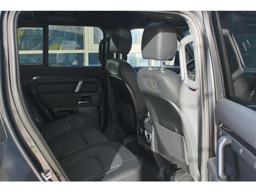 Land Rover Defender 2.0 P400e 110 X-Dynamic S 3 Zone Climate, DAB, Surround camera, verwarmde Stoelen, Privacy, Roof ... ActivLease financial lease