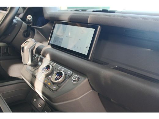 Land Rover Defender 2.0 P400e 110 X-Dynamic S 3 Zone Climate, DAB, Surround camera, verwarmde Stoelen, Privacy, Roof ... ActivLease financial lease