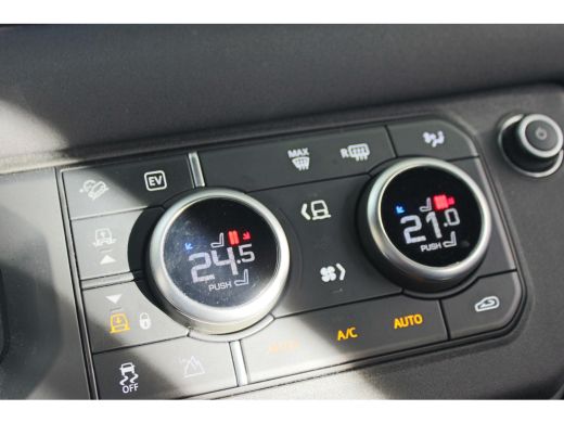 Land Rover Defender 2.0 P400e 110 X-Dynamic S 3 Zone Climate, DAB, Surround camera, verwarmde Stoelen, Privacy, Roof ... ActivLease financial lease