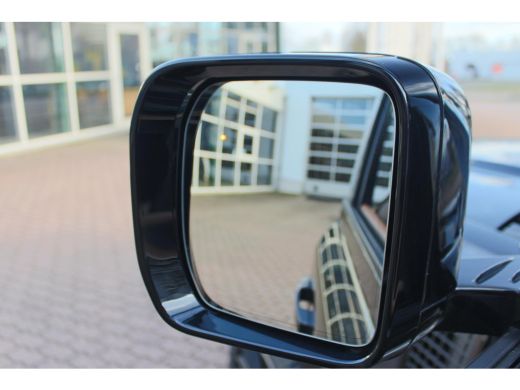 Land Rover Defender 2.0 P400e 110 X Pano | Head-Up | 22 Inch | Stoelkoeling/verwarming | ACC | Koelbox | 4-zone Clim ActivLease financial lease
