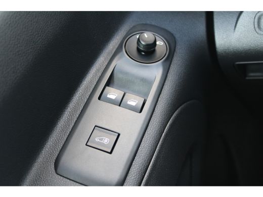 Peugeot Partner Peugeot 1.5 BlueHDi 130 PK TREKHAAK | APPLE CARPLAY / ANDROID AUTO | ALL SEASON BANDEN | BETIMMER... ActivLease financial lease
