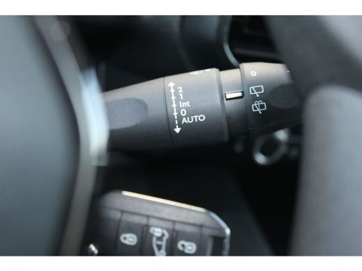 Peugeot Partner Peugeot 1.5 BlueHDi 130 PK TREKHAAK | APPLE CARPLAY / ANDROID AUTO | ALL SEASON BANDEN | BETIMMER... ActivLease financial lease
