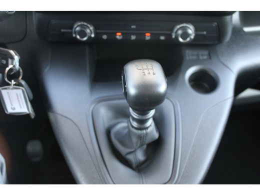 Peugeot Partner Peugeot 1.5 BlueHDi 130 PK TREKHAAK | APPLE CARPLAY / ANDROID AUTO | ALL SEASON BANDEN | BETIMMER... ActivLease financial lease