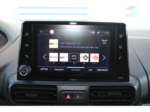 Peugeot Partner Peugeot 1.5 BlueHDi 130 PK TREKHAAK | APPLE CARPLAY / ANDROID AUTO | ALL SEASON BANDEN | BETIMMER... ActivLease financial lease