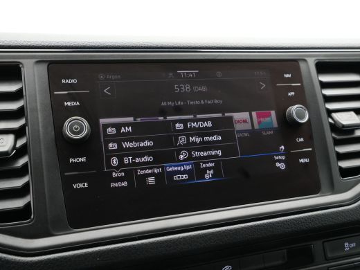 Volkswagen Crafter 30 2.0 TDI 177pk DSG L3H2 Navigatie Camera Bijrijdersbank Voorruitverwarming ActivLease financial lease