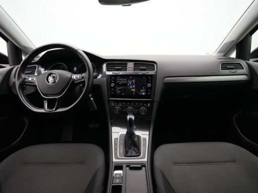 Volkswagen e-Golf e-Golf Navigatie Dynaudio Camera Acc 278 ActivLease financial lease