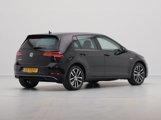 Volkswagen e-Golf e-Golf Navigatie Dynaudio Camera Acc 278 ActivLease financial lease