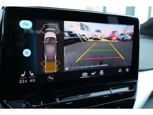 Volkswagen ID.4 First 77 kWh | Navigatie | Stoelverwarming | Trekhaak | ActivLease financial lease