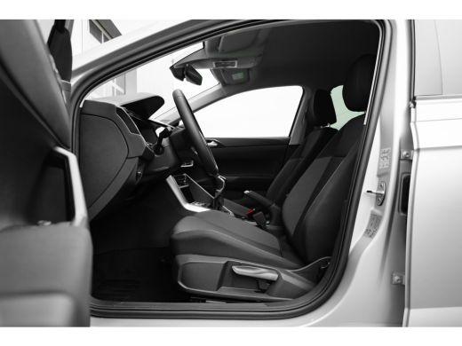 Volkswagen Polo Volkswagen Life Edition Inclusief €2000,- inruilvoordeel + €1000,- korting | 'App-Connect' smartp... ActivLease financial lease
