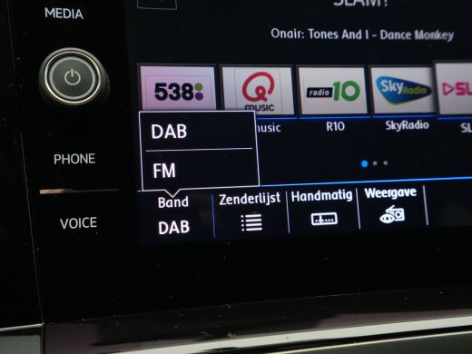 Volkswagen Polo 1.0 TSI 95pk Comfortline Navigatie Airco Acc Lm Velgen 13 ActivLease financial lease