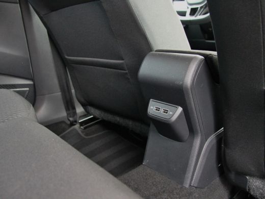 Volkswagen Polo 1.0 TSI 95pk R-Line | Cruise | Navi | Carplay ActivLease financial lease