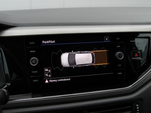 Volkswagen Polo 1.0 TSI 95pk R-Line | Cruise | Navi | Carplay ActivLease financial lease