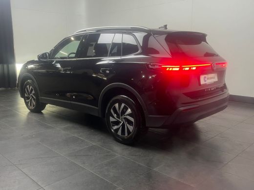 Volkswagen Tiguan 1.5 eHybrid 204PK DSG-6 PHEV Life Edition | TREKHAAK | AUTO A. KLEP | NAVI BY APP ActivLease financial lease