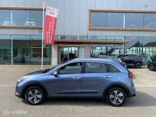 Kia Niro 1.6 GDi Hybrid DynamicLine Trekhaak / Modeljaar 2020 Nieuwe type / 10 inch Navi , Camera , Cruise...