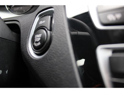 BMW 1-serie 118i Executive AUTOMAAT | NAVI | PDC | ActivLease financial lease