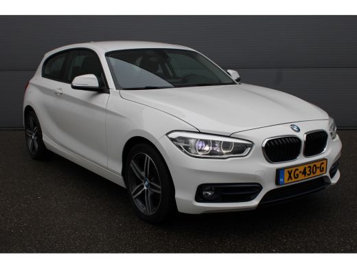 BMW 1-serie 118i Executive AUTOMAAT | NAVI | PDC | ActivLease financial lease