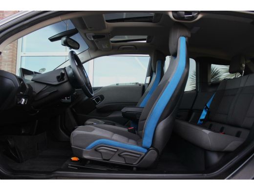BMW i3 Executive Edition 120Ah 42 kWh | Dakraam | 1e eigenaar | Camera | LED | 20 inch | Stoelverwarming | Harman-Kardon | Navi | NAP | inc BTW ➡️ ActivLease financial lease