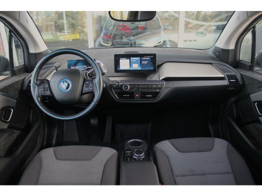 BMW i3 Executive Edition 120Ah 42 kWh | Dakraam | 1e eigenaar | Camera | LED | 20 inch | Stoelverwarming | Harman-Kardon | Navi | NAP | inc BTW ➡️ ActivLease financial lease