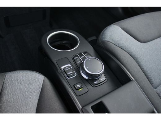 BMW i3 Executive Edition 120Ah 42 kWh | Dakraam | 1e eigenaar | Camera | LED | 20 inch | Stoelverwarming | Harman-Kardon | Navi | NAP | inc BTW ➡️ ActivLease financial lease