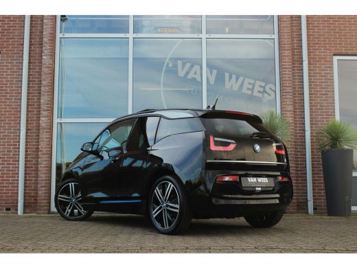 BMW i3 Executive Edition 120Ah 42 kWh | Dakraam | 1e eigenaar | Camera | LED | 20 inch | Stoelverwarming | Harman-Kardon | Navi | NAP | inc BTW ➡️ ActivLease financial lease