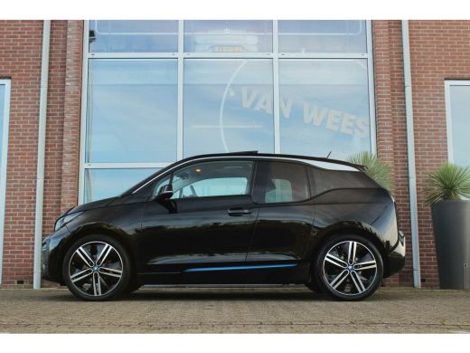 BMW i3 Executive Edition 120Ah 42 kWh | Dakraam | 1e eigenaar | Camera | LED | 20 inch | Stoelverwarming | Harman-Kardon | Navi | NAP | inc BTW ➡️ ActivLease financial lease