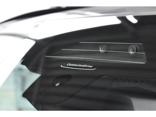 BMW X5 xDrive50e M Sportpakket Pro / NIEUW BINNEN / SUPERCOMPLEET! / PANORAMADAK / MASSAGESTOELEN / TREK... ActivLease financial lease