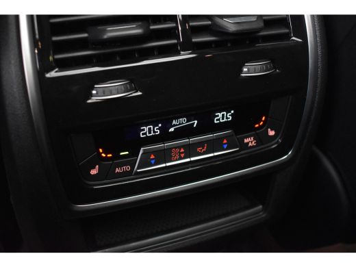 BMW X5 xDrive50e M Sportpakket Pro / NIEUW BINNEN / SUPERCOMPLEET! / PANORAMADAK / MASSAGESTOELEN / TREK... ActivLease financial lease