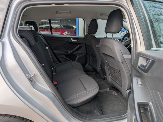 Ford FOCUS Wagon 1.0 EcoBoost Trend Edition Business | Camera | Navi | Trekhaak | Fabrieksgarantie tot 12-07-26 / ... ActivLease financial lease