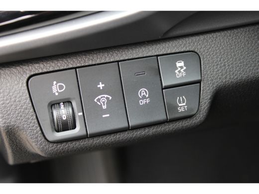 Kia Stonic Kia 1.0 T-GDi MHEV DynamicLine Automaat | NAVI | CLIMA | CARPLAY/ANDROID ActivLease financial lease