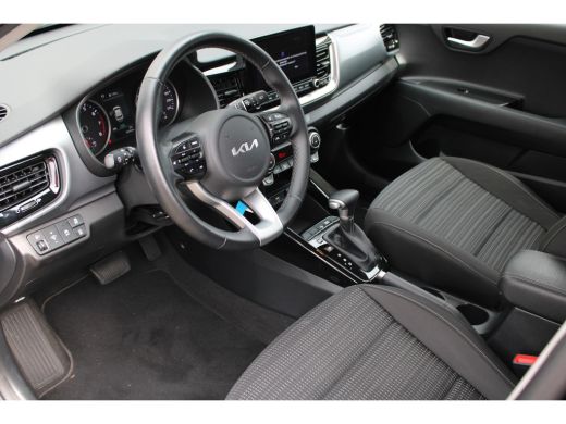 Kia Stonic Kia 1.0 T-GDi MHEV DynamicLine Automaat | NAVI | CLIMA | CARPLAY/ANDROID ActivLease financial lease