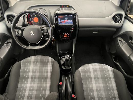 Peugeot 108 1.0 e-VTi Allure | Achteruitrijcamera | Chroom delen exterieur | Electronic climate controle ActivLease financial lease