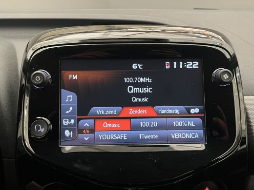 Peugeot 108 1.0 e-VTi Allure | Achteruitrijcamera | Chroom delen exterieur | Electronic climate controle ActivLease financial lease