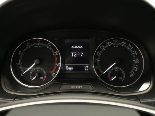 Skoda Fabia Combi 1.0 TSI 95pk Ambition Navi via App Pdc Cruise Airco 332 ActivLease financial lease