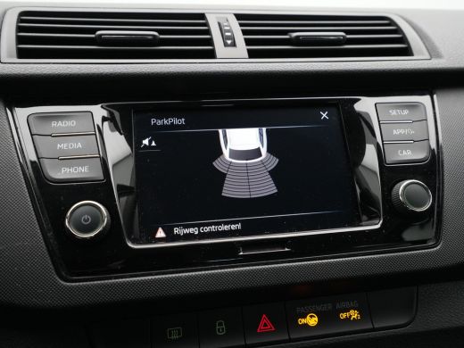 Skoda Fabia Combi 1.0 TSI 95pk Ambition Navi via App Pdc Cruise Airco 332 ActivLease financial lease
