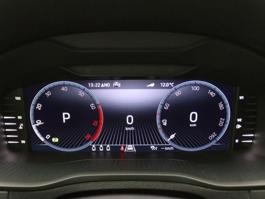 Skoda Karoq 1.5 TSI ACT Business Edition Plus 150PK DSG Adaptieve Cruise Controle, Achteruitrijcamera, Keyles... ActivLease financial lease