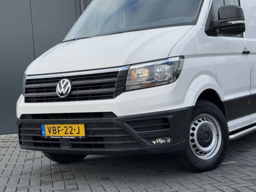 Volkswagen Crafter 35 2.0 TDI 141 PK HIGHLINE+ / L4H3 / 1e EIG. / NETTE BUS / AIRCO / CRUISE / NAVI / CAMERA / 3-ZITS ActivLease financial lease