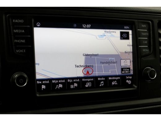 Volkswagen Crafter 35 2.0 TDI 177pk E6 RWD L3H3 (L2H2) Navi/Camera Trekhaak 3500kg 01-2019 ActivLease financial lease
