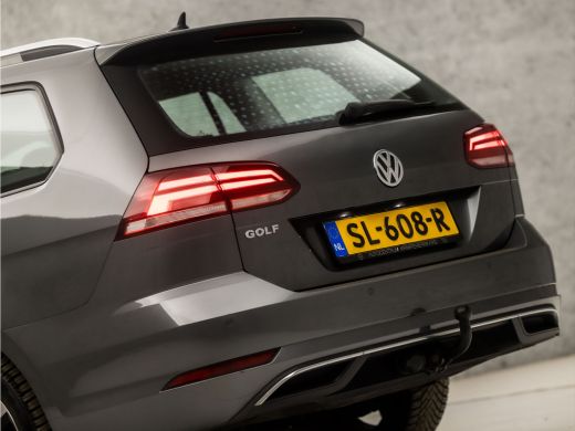 Volkswagen GOLF Variant 1.0 TSI Sportline Automaat (DIGITAL COCKPIT, GROOT NAVI, APPLE CARPLAY, VIRTUAL COCKPIT, MASSAGE,... ActivLease financial lease