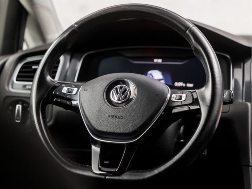 Volkswagen GOLF Variant 1.0 TSI Sportline Automaat (DIGITAL COCKPIT, GROOT NAVI, APPLE CARPLAY, VIRTUAL COCKPIT, MASSAGE,... ActivLease financial lease