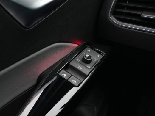 Volkswagen ID.3 Pro Edition Advantage 58 kWh 204pk Navigatie Camera Clima Acc 218 ActivLease financial lease
