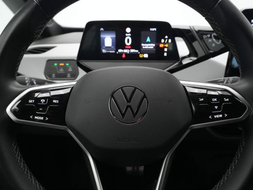Volkswagen ID.3 Pro Edition Advantage 58 kWh 204pk Navigatie Camera Clima Acc 218 ActivLease financial lease