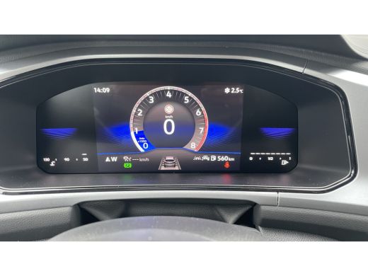 Volkswagen T-Roc 116PK | NAVI | Camera | 19'' Velgen | LED IQ light | Airco ECC | Draadloos App ActivLease financial lease
