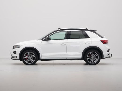 Volkswagen T-Roc 1.5 TSI 150pk Sport R-Line Panorama Trekhaak El. Klep Navigatie 24 ActivLease financial lease
