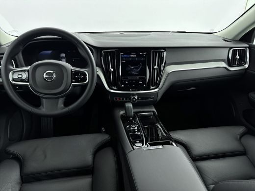 Volvo  V60 Volvo 2.0 T6 Plug-in hybrid AWD Plus Dark | Blis | Lederen bekleding | Stoel + Stuurverw. | PDC +... ActivLease financial lease
