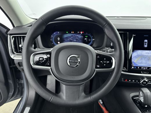 Volvo  V60 Volvo 2.0 T6 Plug-in hybrid AWD Plus Dark | Blis | Lederen bekleding | Stoel + Stuurverw. | PDC +... ActivLease financial lease