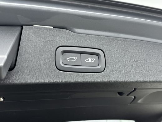 Volvo  V60 Volvo 2.0 T6 Plug-in hybrid AWD Plus Dark | Blis | Lederen bekleding | Stoel + Stuurverw. | PDC +... ActivLease financial lease