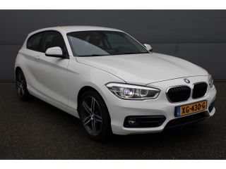 BMW 1-serie 118i Executive AUTOMAAT | NAVI | PDC |